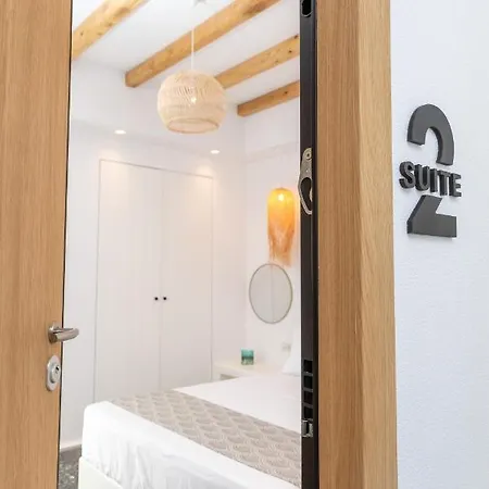 Naxos Downtown & Apartamento *